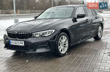 Седан BMW 3 Series 2020 в Киеве