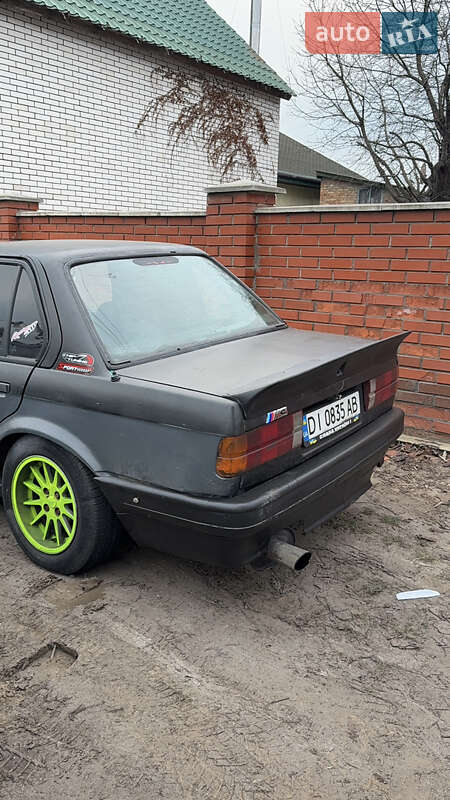 Седан BMW 3 Series 1985 в Киеве