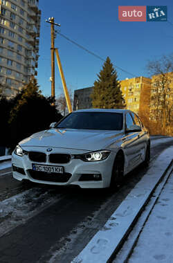 Седан BMW 3 Series 2013 в Львове