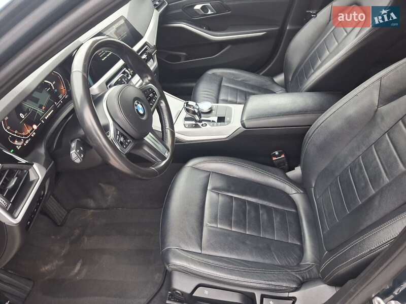 Универсал BMW 3 Series 2021 в Каменец-Подольском