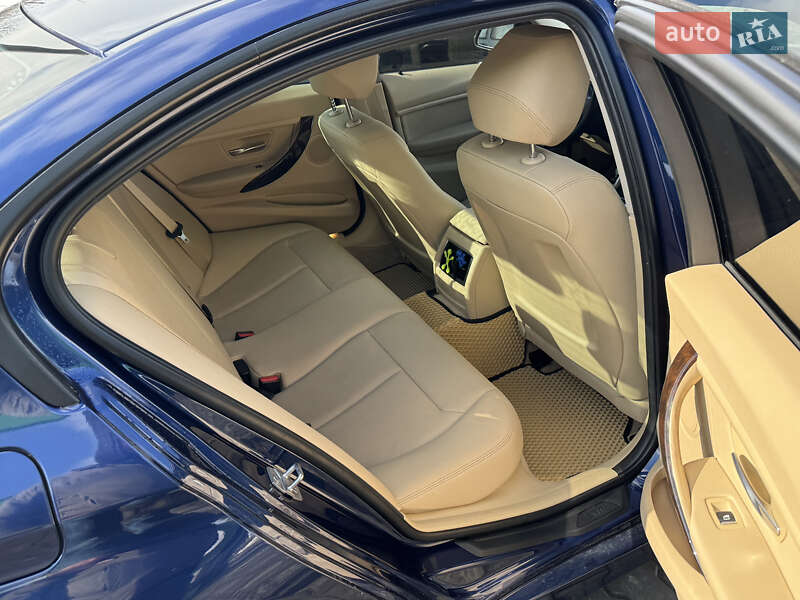 Седан BMW 3 Series 2015 в Кременчуге фото 7 Седан BMW 3 Series 2015 в Кременчуге