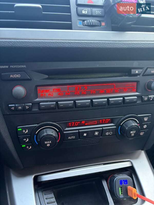 Седан BMW 3 Series 2005 в Ивано-Франковске