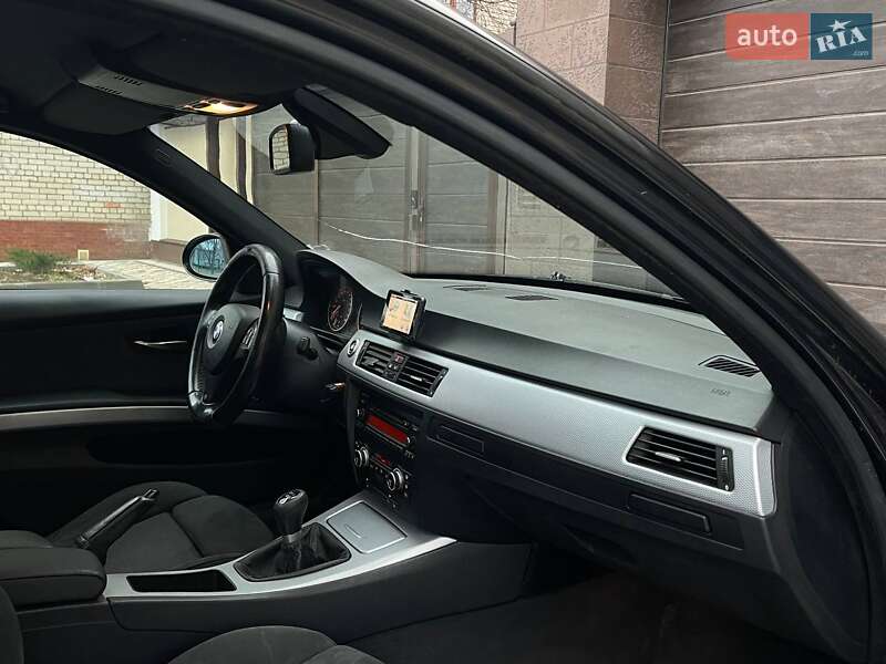 Седан BMW 3 Series 2008 в Николаеве фото 22 Седан BMW 3 Series 2008 в Николаеве