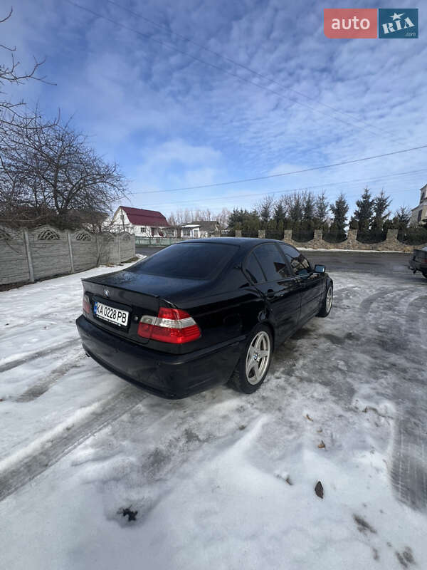 Седан BMW 3 Series 2002 в Киеве