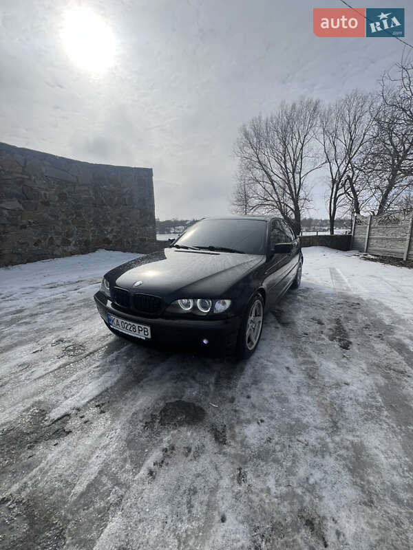 Седан BMW 3 Series 2002 в Киеве