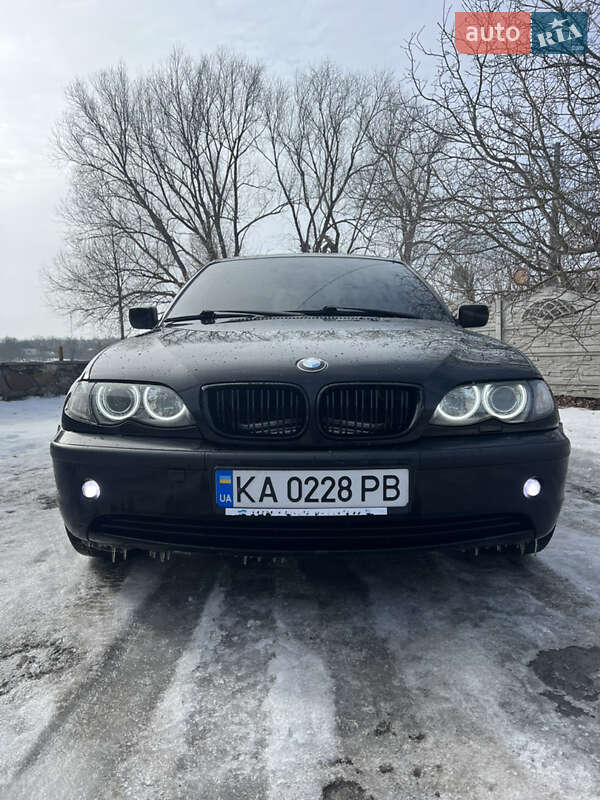 Седан BMW 3 Series 2002 в Киеве