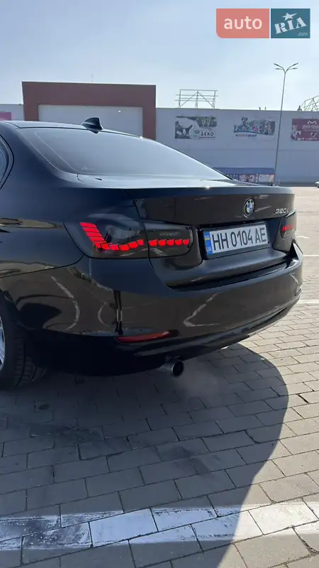 BMW 3 Series 2014 VIN WBA3B1G57ENS81221 фото оголошення 5 з 118
