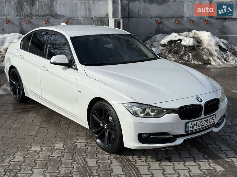 Седан BMW 3 Series 2012 в Киеве