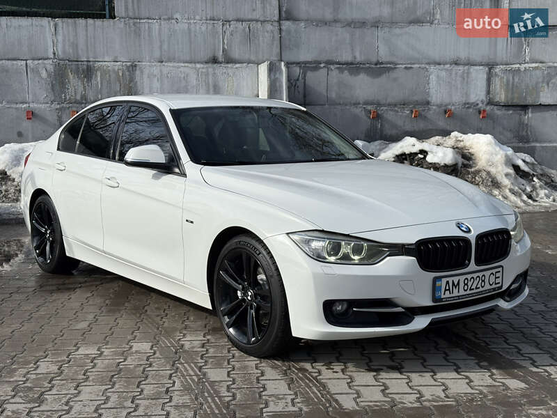 Седан BMW 3 Series 2012 в Киеве