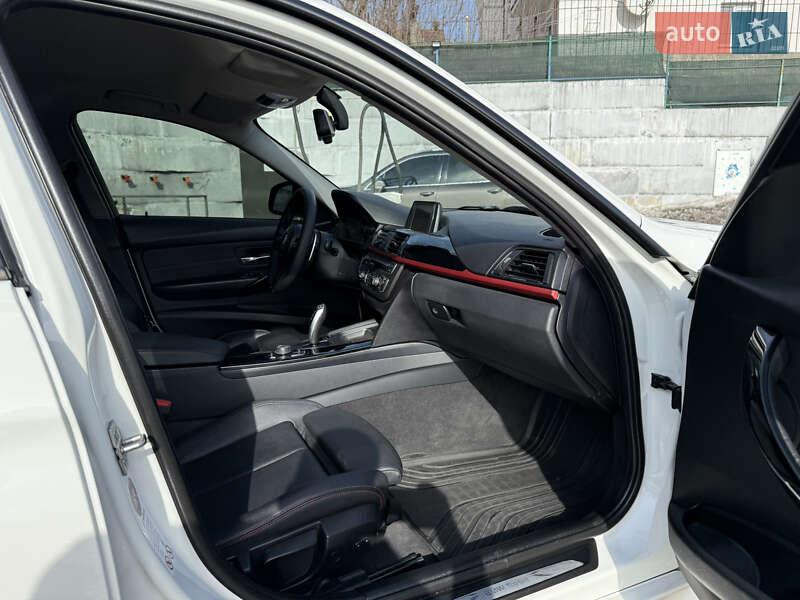 Седан BMW 3 Series 2012 в Киеве