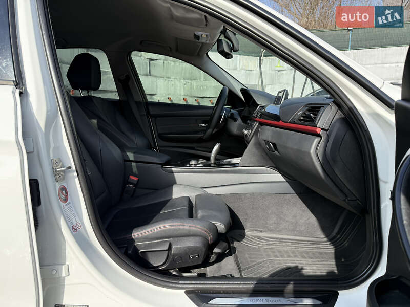 Седан BMW 3 Series 2012 в Киеве