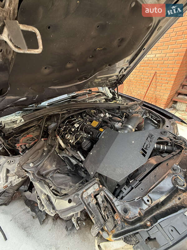 Седан BMW 3 Series 2013 в Харькове