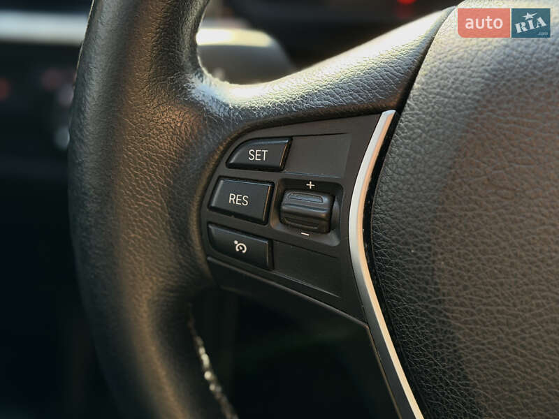 Седан BMW 3 Series 2015 в Шептицькому