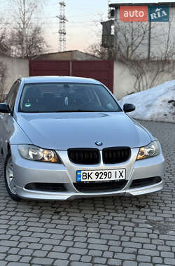 Седан BMW 3 Series 2007 в Львове