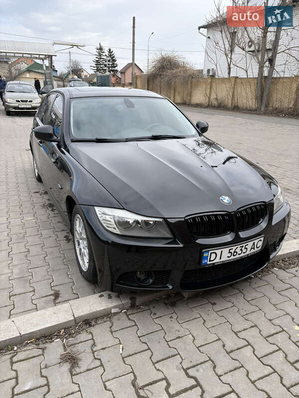 Седан BMW 3 Series 2009 в Одессе