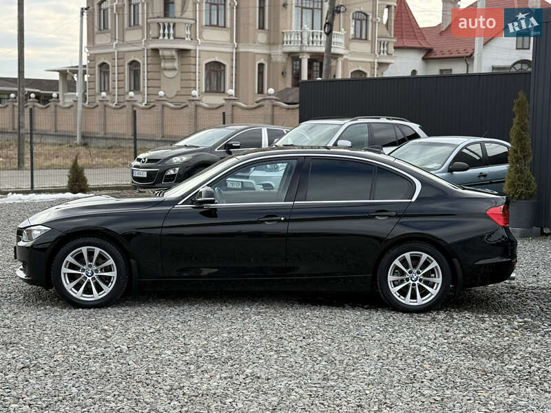Седан BMW 3 Series 2013 в Черновцах