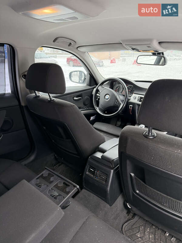 Универсал BMW 3 Series 2009 в Киеве фото 15 Универсал BMW 3 Series 2009 в Киеве