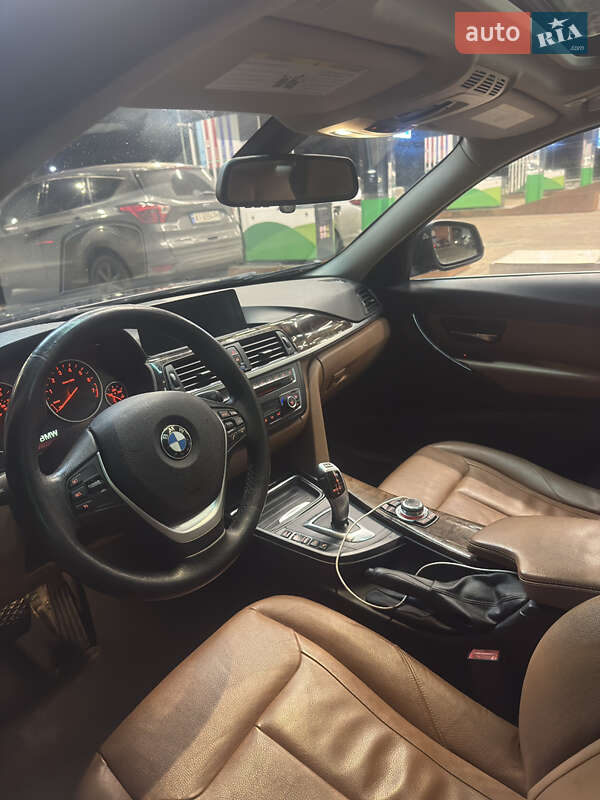 Седан BMW 3 Series 2013 в Киеве