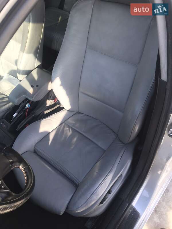 Универсал BMW 3 Series 2004 в Коростене фото 5 Универсал BMW 3 Series 2004 в Коростене