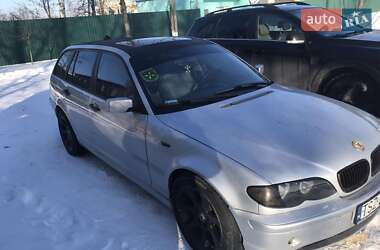 Универсал BMW 3 Series 2004 в Коростене