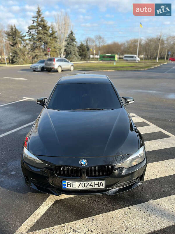 Седан BMW 3 Series 2013 в Черновцах фото 5 Седан BMW 3 Series 2013 в Черновцах