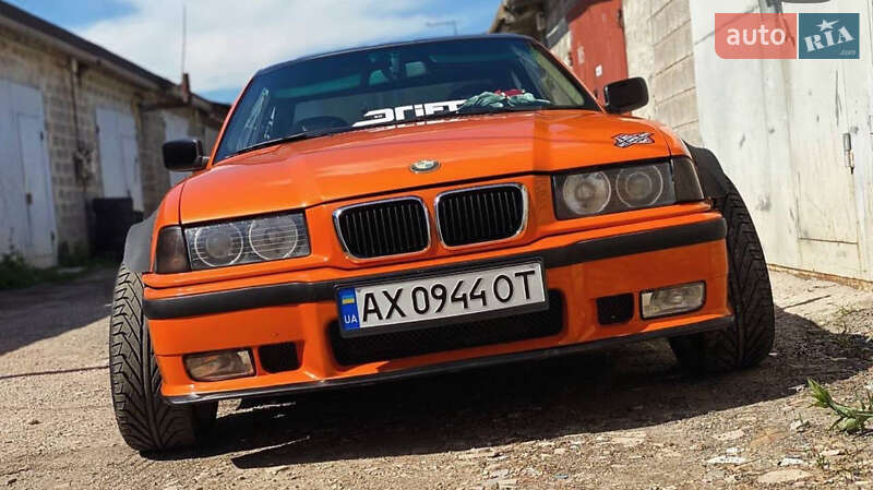 Купе BMW 3 Series 1994 в Киеве