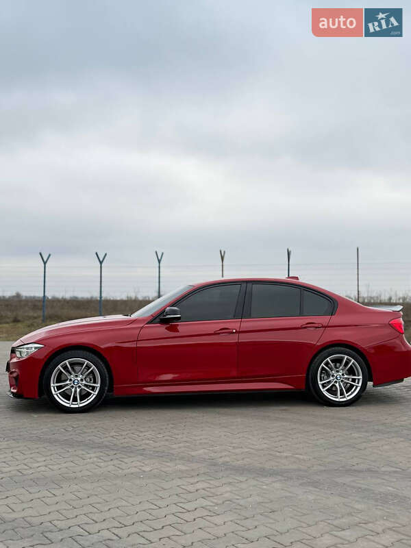 Седан BMW 3 Series 2015 в Одессе