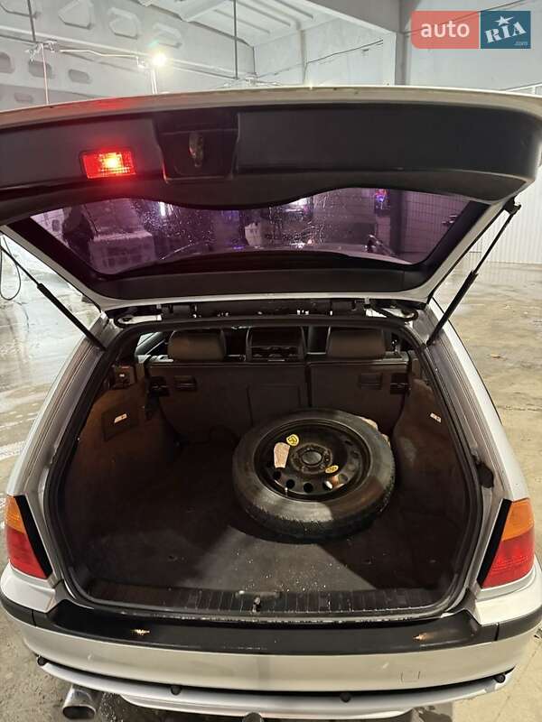 Универсал BMW 3 Series 2004 в Ровно