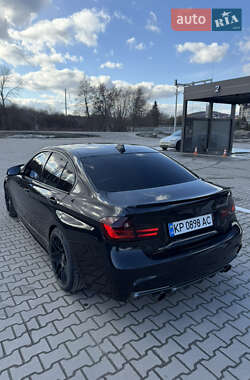 Седан BMW 3 Series 2011 в Львове