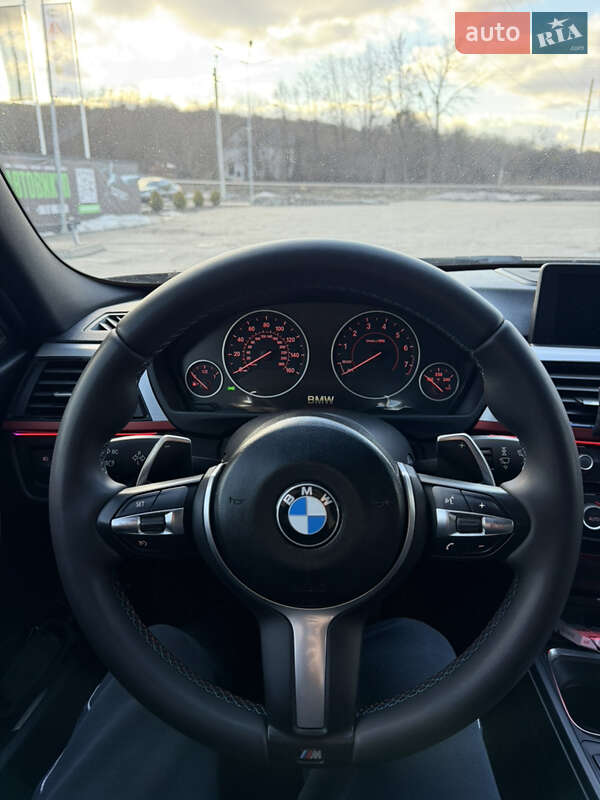 Седан BMW 3 Series 2011 в Львове