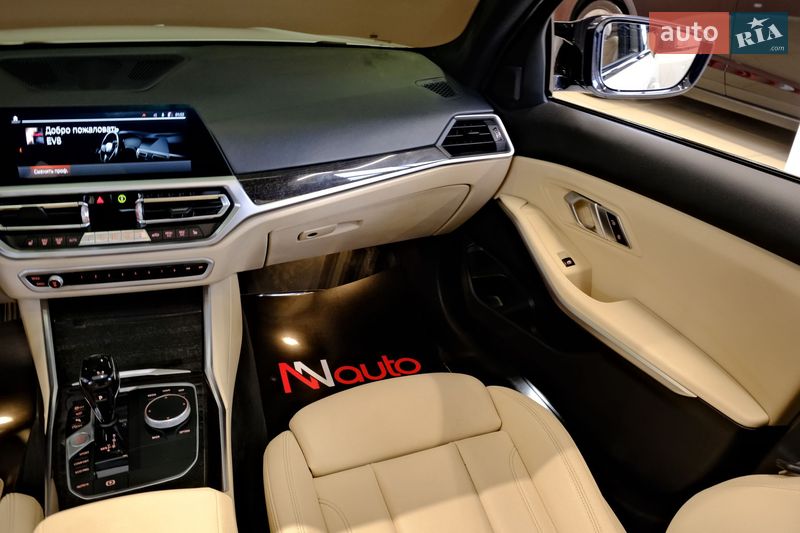 Седан BMW 3 Series 2020 в Одессе