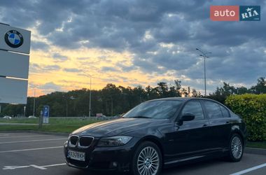 Седан BMW 3 Series 2010 в Києві