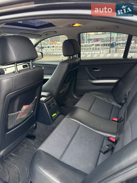 Седан BMW 3 Series 2010 в Киеве фото 15 Седан BMW 3 Series 2010 в Киеве