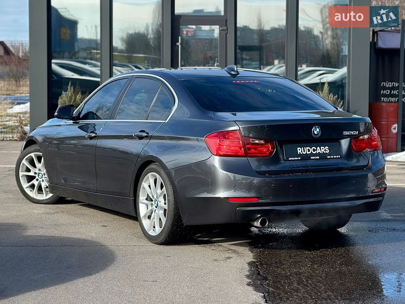 Седан BMW 3 Series 2014 в Кременчуге