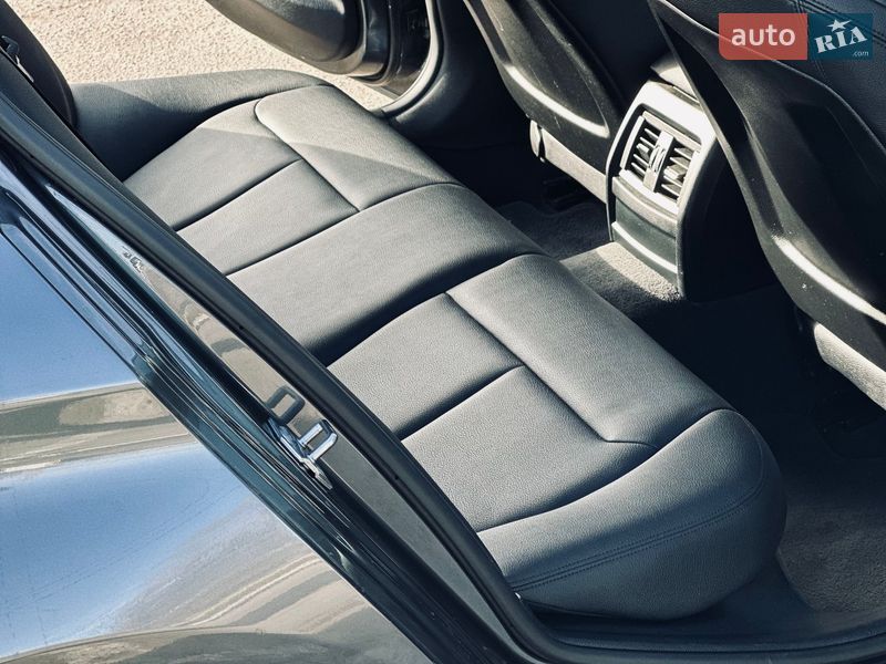 Седан BMW 3 Series 2014 в Кременчуге