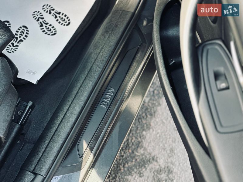 Седан BMW 3 Series 2014 в Кременчуге