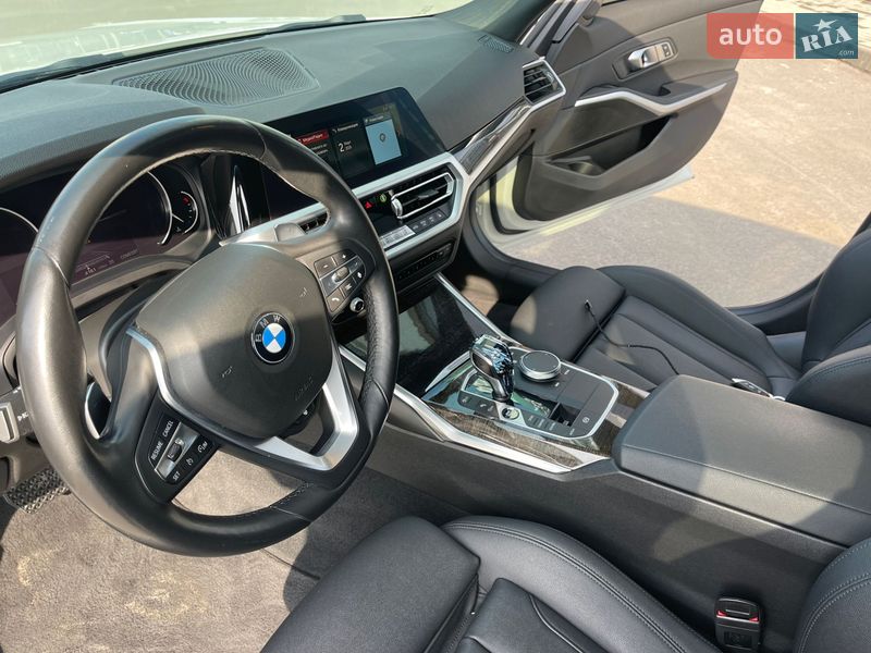 Седан BMW 3 Series 2019 в Харькове