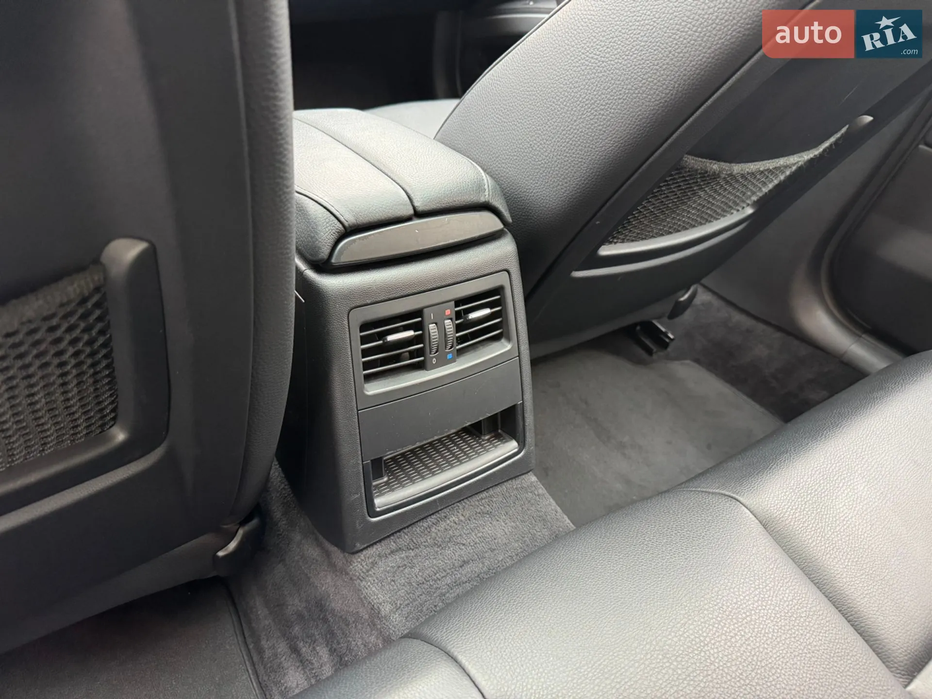 2010 BMW 3er - мініатюра 36