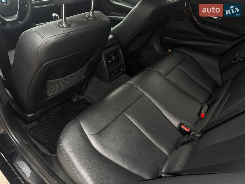 Седан BMW 3 Series 2014 в Киеве