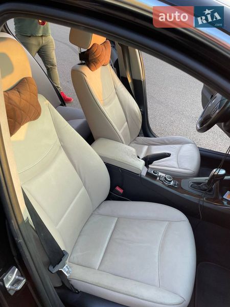 Седан BMW 3 Series 2011 в Одессе