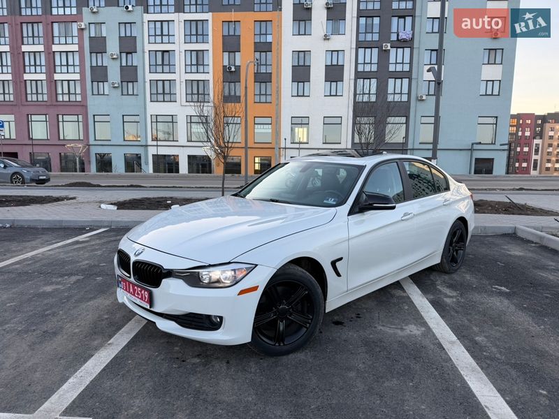 Седан BMW 3 Series 2013 в Ровно
