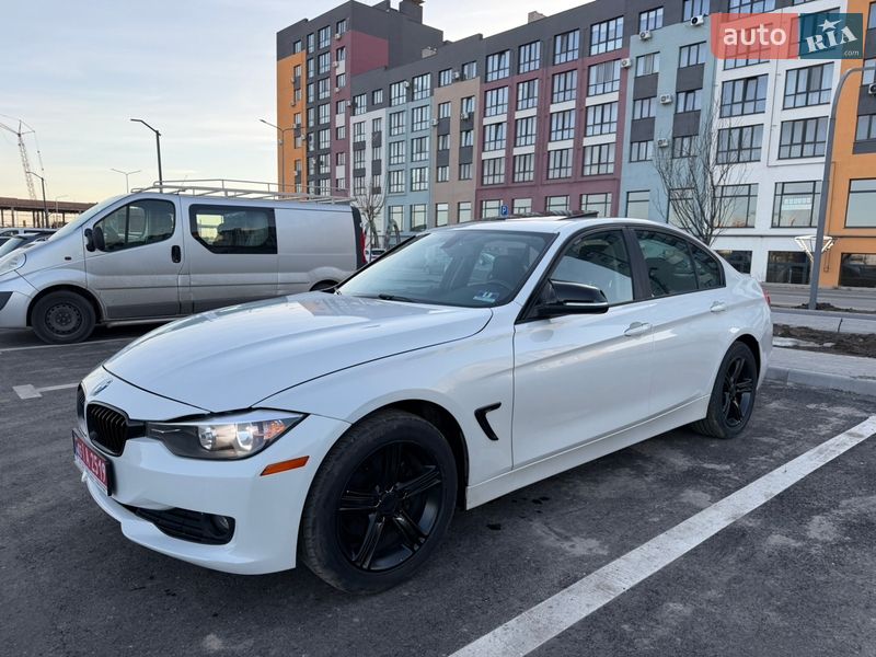 Седан BMW 3 Series 2013 в Ровно