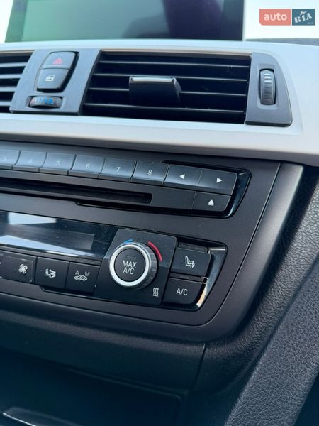 Седан BMW 3 Series 2013 в Ровно