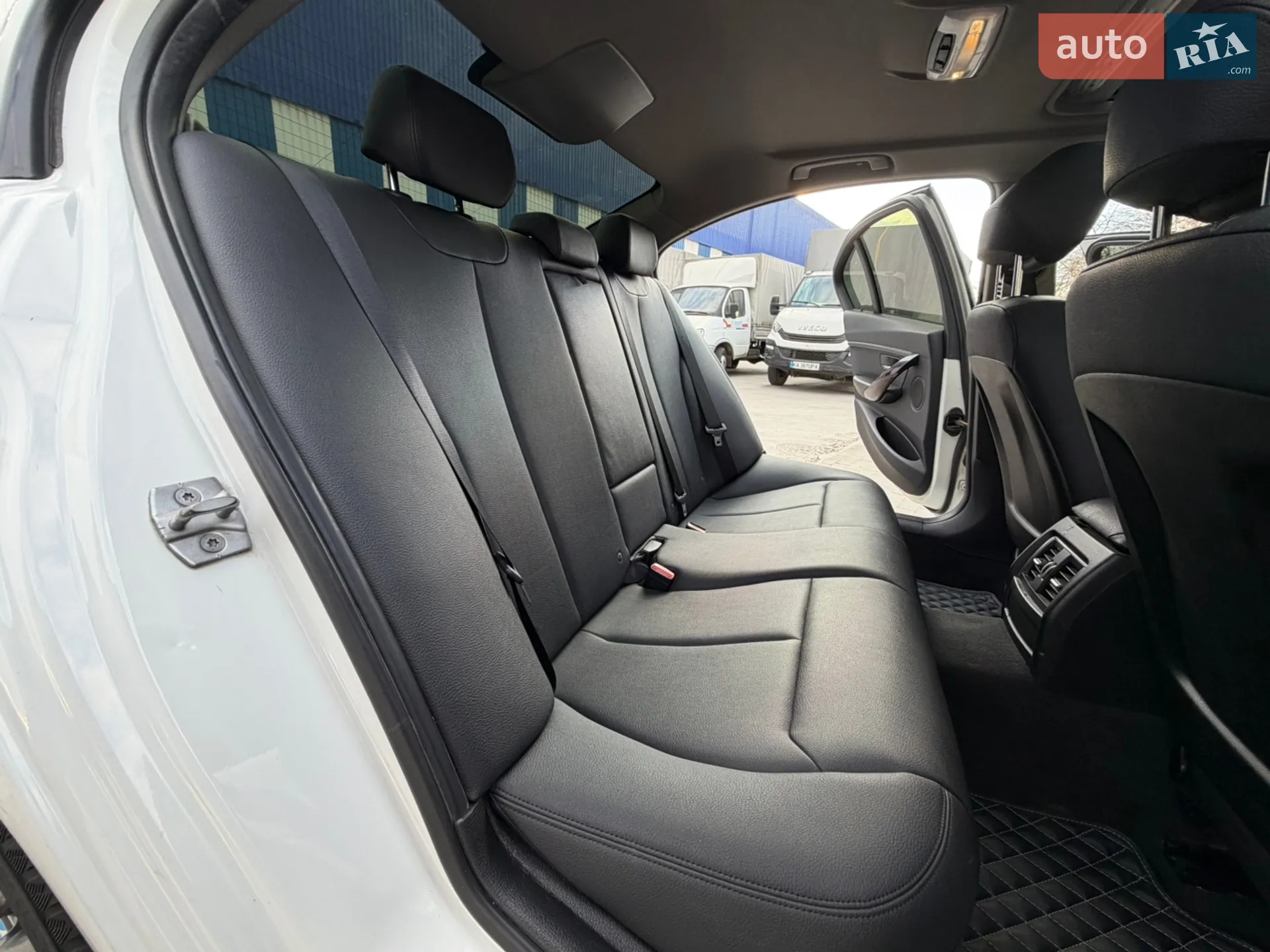 2016 BMW 3er - мініатюра 28