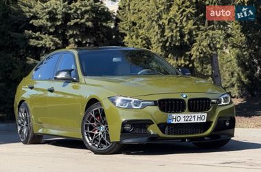 Седан BMW 3 Series 2017 в Тернополі
