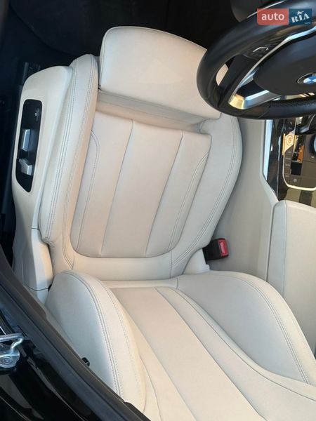 Седан BMW 3 Series 2020 в Виннице