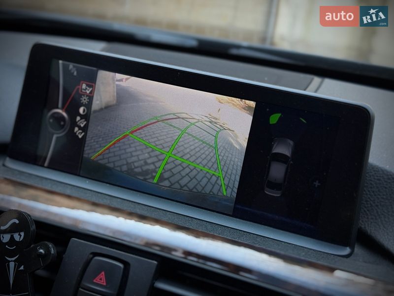 Седан BMW 3 Series 2013 в Львове