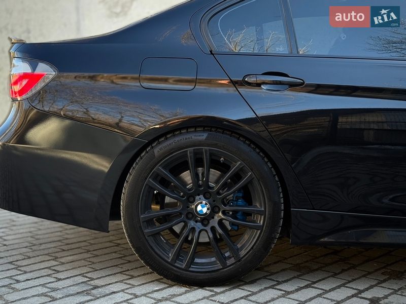 Седан BMW 3 Series 2013 в Львове