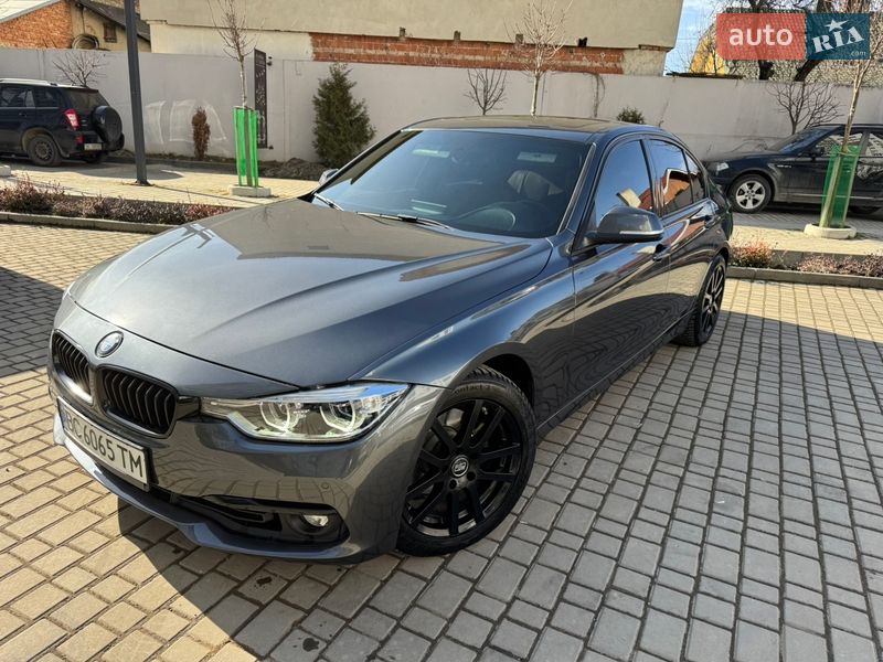 Седан BMW 3 Series 2016 в Ивано-Франковске