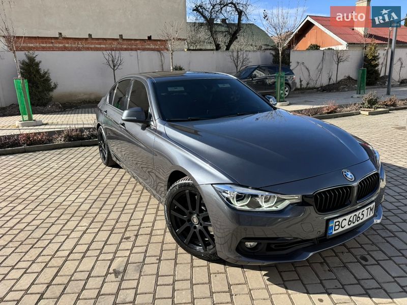 Седан BMW 3 Series 2016 в Ивано-Франковске